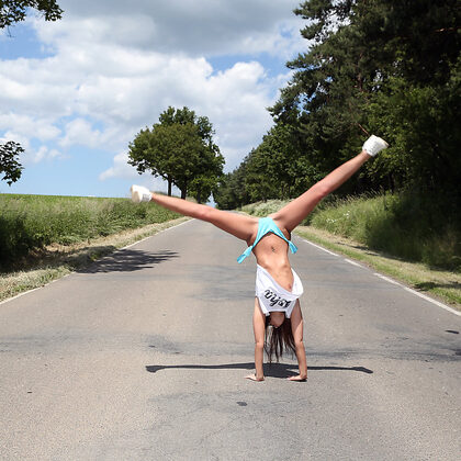 Aaliyah 054 03-sabrisse-roller-skating.jpg