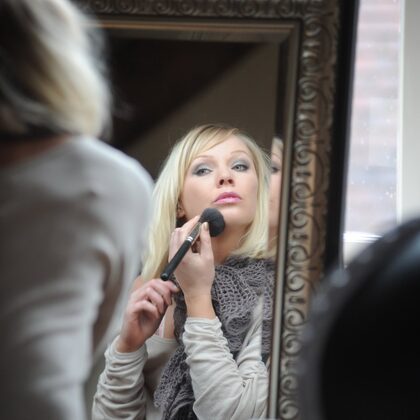 Abigail Toyne 003 01-abigail-toyne-reality-set.jpg