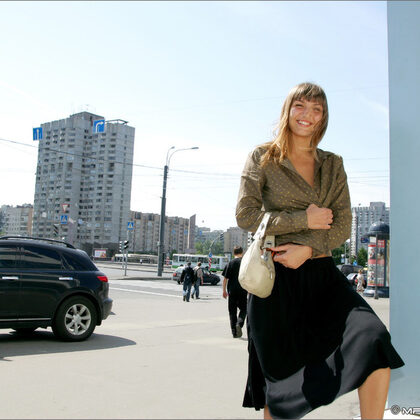 Alena D 011 11-angela-nude-in-public.jpg