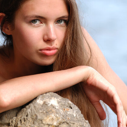 Alena I 001 05-alena-la-pierre-by-zemani.jpg