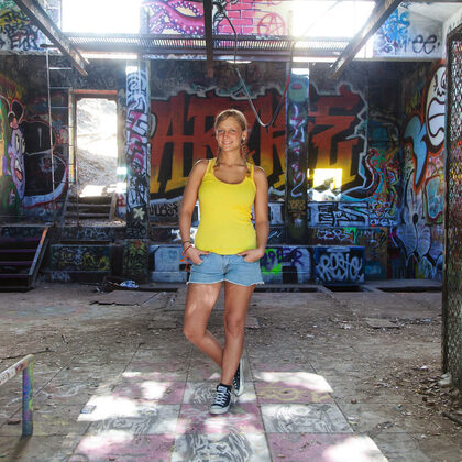 Alice Wonder 002 09-alice-wonder-murphy-ranch-by-zishy.jpg