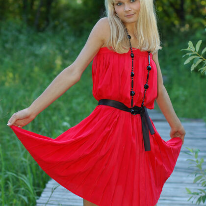 Alicia A 002 19-sveta-virgin-in-red.jpg