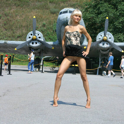 Alicia A 005 14-yuliya-military-by-amour-angels.jpg