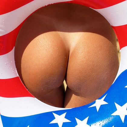 Alina Boyko 001 01-alina-boyko-by-playboy-portugal-vol-2.jpg