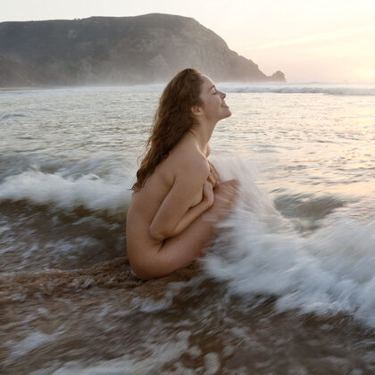 Alisa G 035 06-vika-a-feel-the-breeze-by-femjoy.jpg