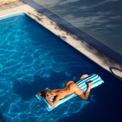 Amalie Olufsen 001 13-amalie-olufsen-for-playboy-international-vol-2.jpg