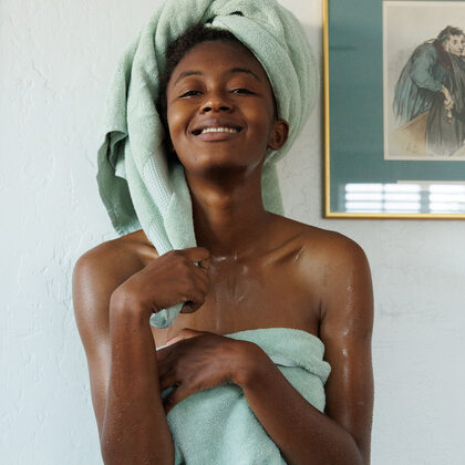 Angel Avril 002 05-angel-avril-nude-pics-in-shower-and-towel-at-home.jpg