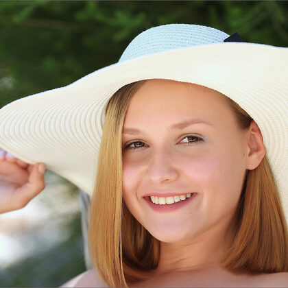 Angel B 038 01-taya-summer-reading-by-mpl-studios.jpg