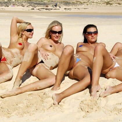 Anita Queen 008 03-anita-queen-by-bikini-pleasure.jpg