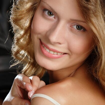 Anne P 018 01-anne-p-from-femjoy.jpg