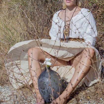 Anoli 002 18-anoli-harvest-by-boho-nude-art.jpg