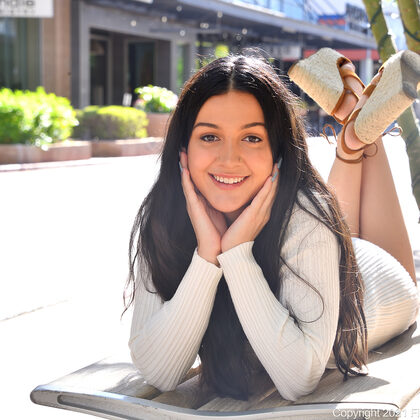 April Valentino 002 09-april-public-erotica-by-ftv-girls.jpg