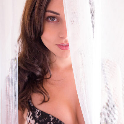 Ariana Marie gallery 019