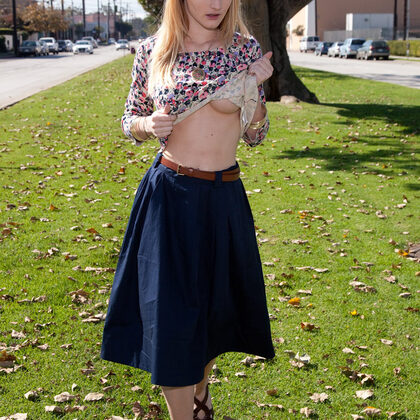 Ashlee Hills 002 07-ashlee-hills-and-her-olympic-appetite-by-zishy.jpg