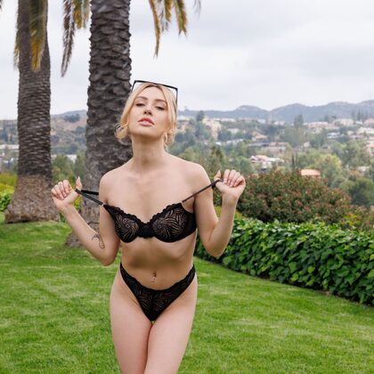 Aurora Amara 002 03-aurora-amara-luxury-view-by-playboy.jpg