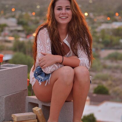 Aveline 001 07-aveline-the-train-station-by-ftv-girls.jpg