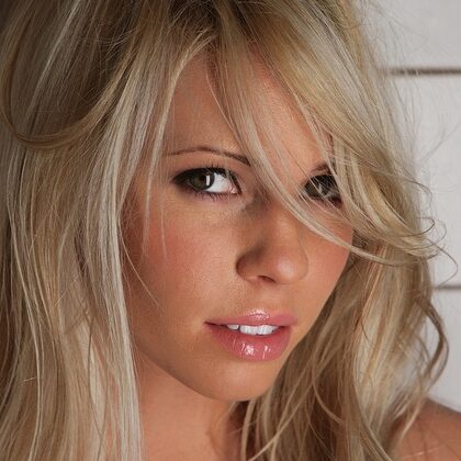 Bailey Rose 004 02-dream-babe-bailey-rose.jpg