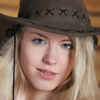 Barbara D gallery 018