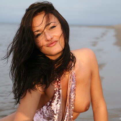 Beatrice 004 09-beatrice-seacoast-sunrise-by-rylsky-art.jpg