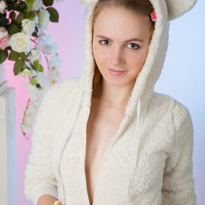 Belonika A 003 02-belonika-meow-by-amour-angels.jpg