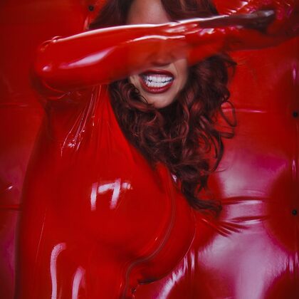 Bianca Beauchamp 008 01-bianca-beauchamp-glamour.jpg