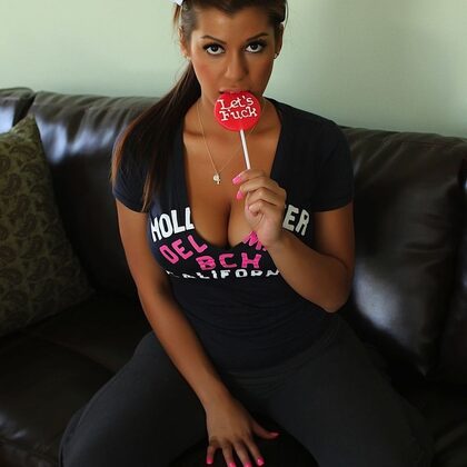 Briana Lee gallery 005