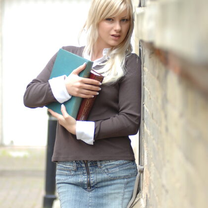 Bridget Blonde gallery 002