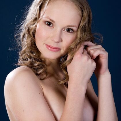 Caesaria A 003 01-tatjana-b-make-me-sweat.jpg