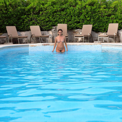 Cara Mell 066 12-cara-mell-boss-lady-by-mpl-studios.jpg