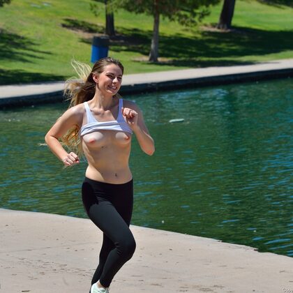 Carmen Spears 001 02-carmen-her-runners-form-by-ftv-girls.jpg