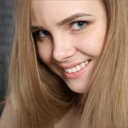 Carolina Sampaio gallery 002