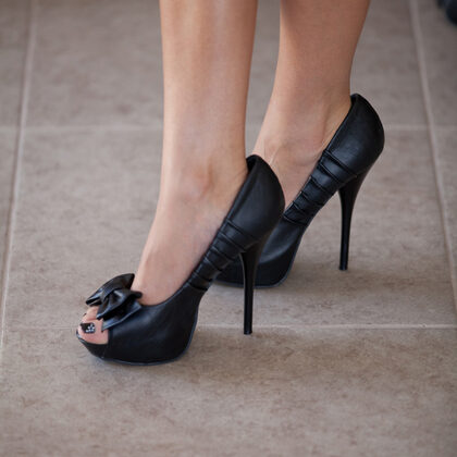 Cassidy Cole 010 06-cassidy-cole-business-girl.jpg