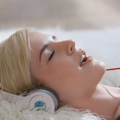 Catie Parker 003 02-listen-to-catie.jpg