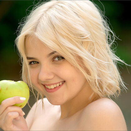 Chanel Fenn 037 06-cali-summer-picnic-by-mpl-studios.jpg