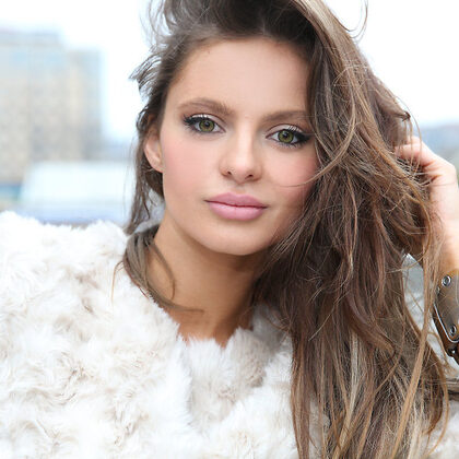 Dana Harem 019 07-dana-harem-in-public.jpg