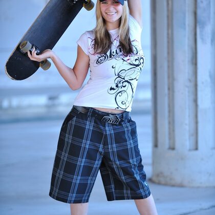Danielle Ftv 008 09-danielle-skate-girl.jpg