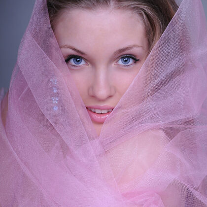 Darinka A 002 03-darinka-showy-beauty.jpg