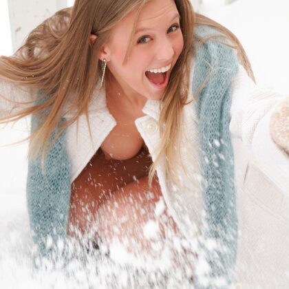 Dawson Miller 003 02-dawson-miller-snow-flashing-by-this-years-model.jpg