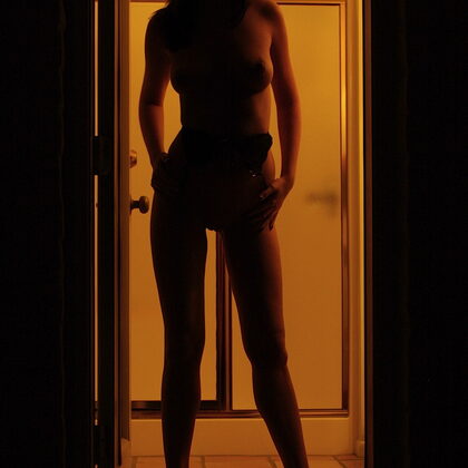 Destiny Moody 042 07-destiny-moody-silhouette.jpg