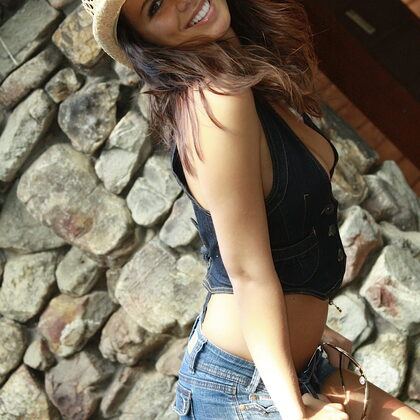 Destiny Moody 064 11-destiny-moody-southern-comfort.jpg