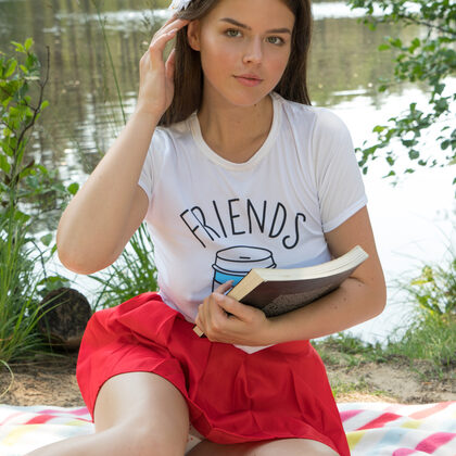 Di A 001 01-di-jolie-femme-by-amour-angels.jpg