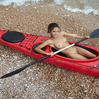 Divina A 010 02-sati-kayaking.jpg