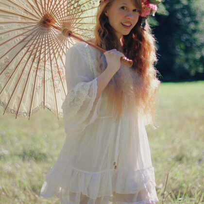 Dolly Little 001 02-dolly-little-meadow-by-this-years-model.jpg