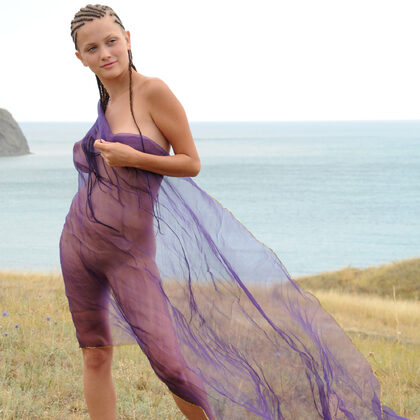 Dosia 001 04-dosia-purper-by-zemani.jpg