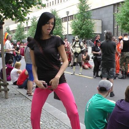 Eileen 011 15-eileen-sue-in-berlin.jpg