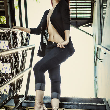 Elizabeth Marxs 005 11-elizabeth-marxs-staircase-strip.jpg