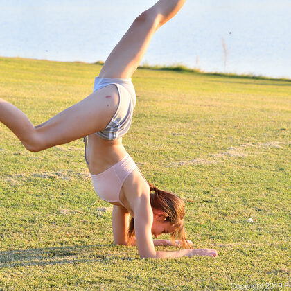 Ellie Eilish 002 11-ellie-a-beautiful-finale-by-ftv-girls.jpg