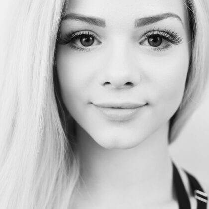 Elsa Jean gallery 005