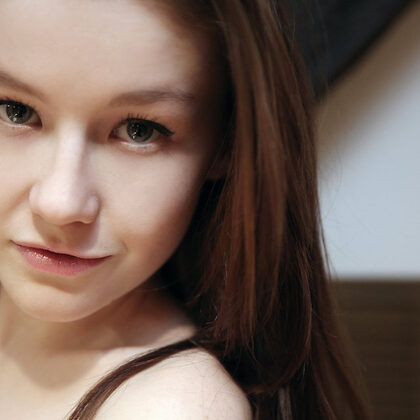 Emily Bloom 051 15-emily-in-the-bathroom.jpg