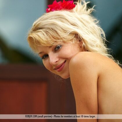 Evalina 004 08-femjoy-beautie-evalina.jpg